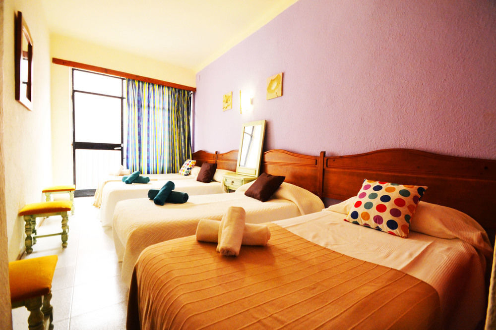 Hotel Boogaloo - Adults Only S'Arenal Dış mekan fotoğraf