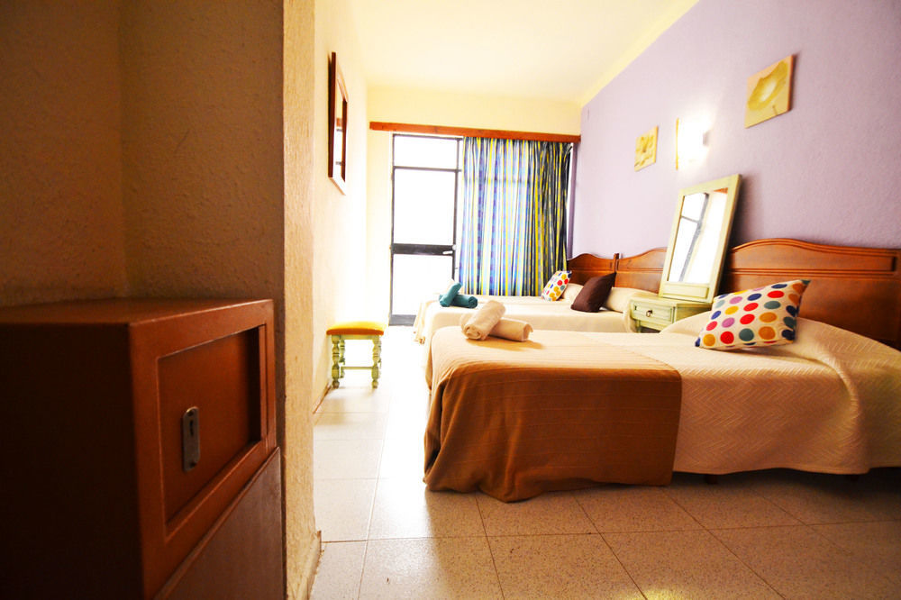 Hotel Boogaloo - Adults Only S'Arenal Dış mekan fotoğraf